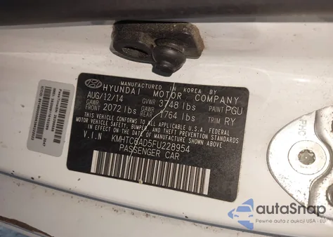 2015 Hyundai Veloster z USA, uszkodzony, nr VIN KMHTC6AD5FU228954